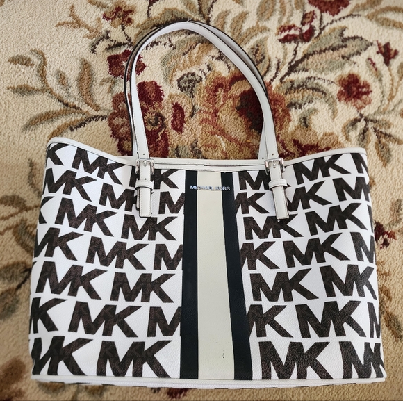 Michael Kors Handbags - Michael Kors Black and White Tote Bag